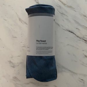 Lululemon The Towel La Serviette Brand New Blue